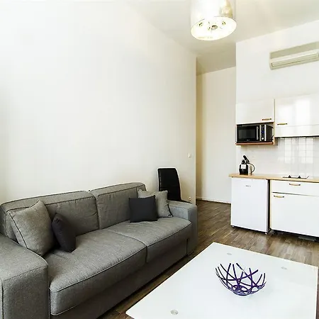 Florella Marceau Apartment *